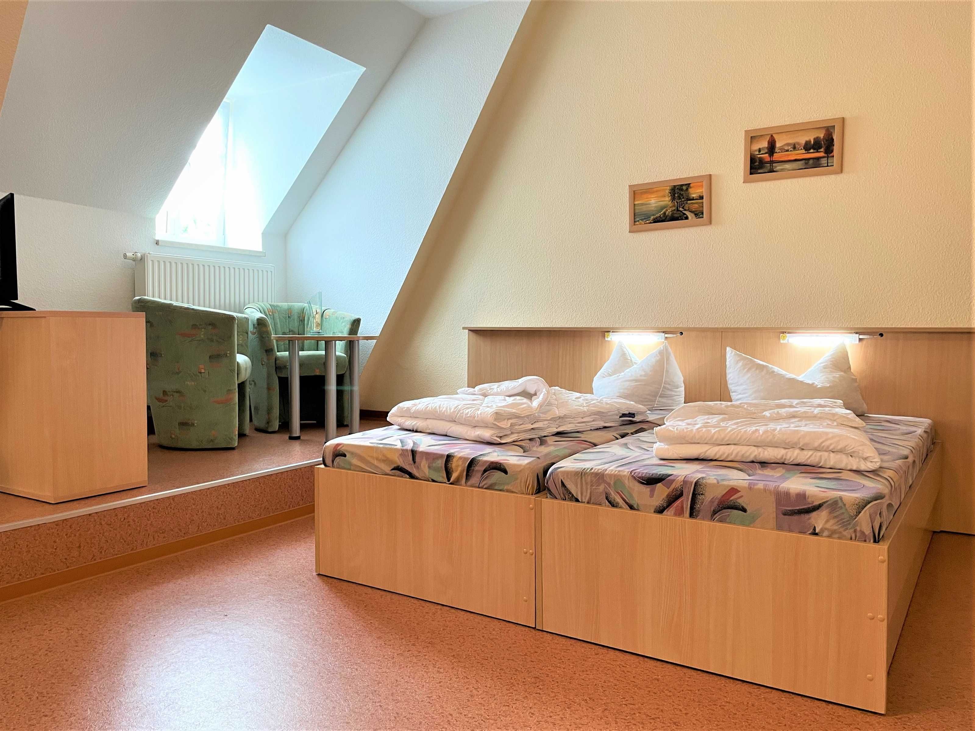 1 chambre, bureau, Wi-Fi, draps fournis