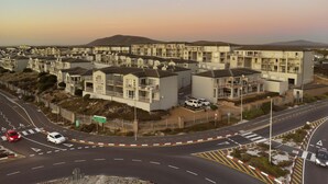Exterior - Dolphin Ridge 108 (Cape Town)