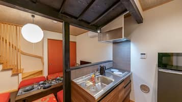 House, 2 Bedrooms