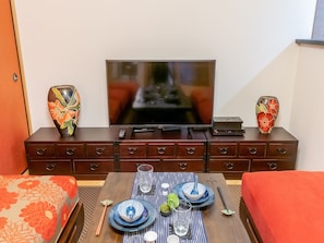 House, 2 Bedrooms