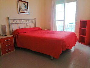 2 Schlafzimmer, Bettwäsche