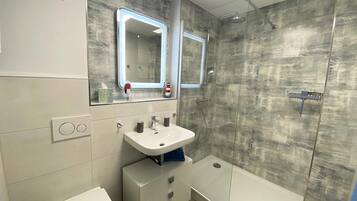 Dusche, Haartrockner