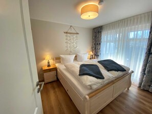 2 bedrooms, iron/ironing board, WiFi - F: Villa Bella Casa Whg. 07 with south-facing balcony - Villa Bella Casa Whg. 07 with south-facing balcony (Baabe)