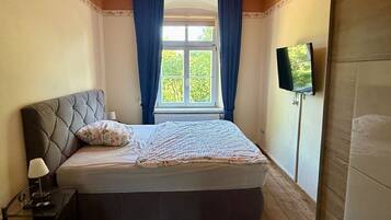 1 Schlafzimmer, Bügeleisen/Bügelbrett, Reisekinderbett, WLAN