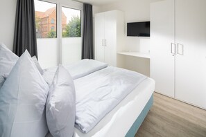 2 Schlafzimmer, Zimmersafe, Schreibtisch, Reisekinderbett