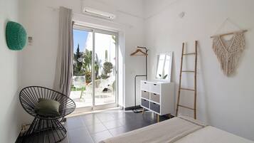 1 chambre, fer et planche Ă repasser, Wi-Fi gratuit, draps fournis