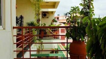 Sky Room | Balcony