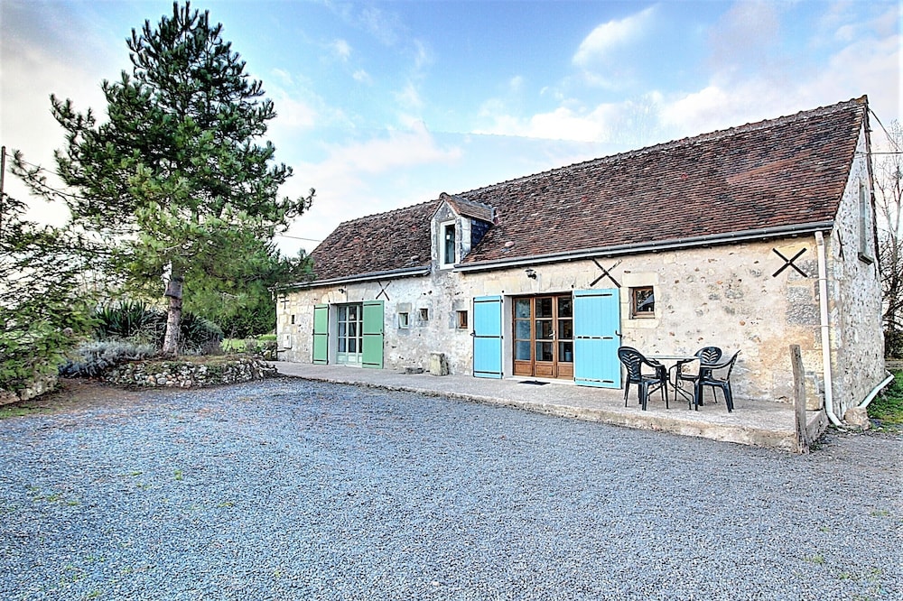 Chateau / Country House
