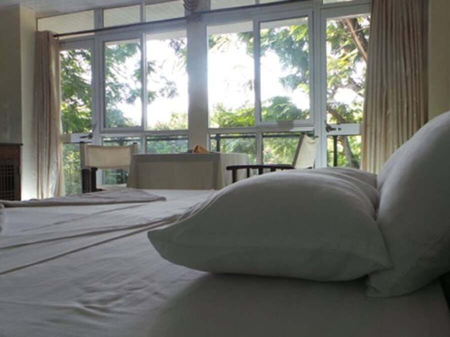 Standard Room | Bed sheets