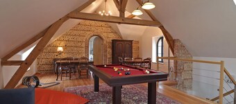 Luxury Retreat with Indoor Pool, Sauna, and Sports Facilities in Scenic French Countryside