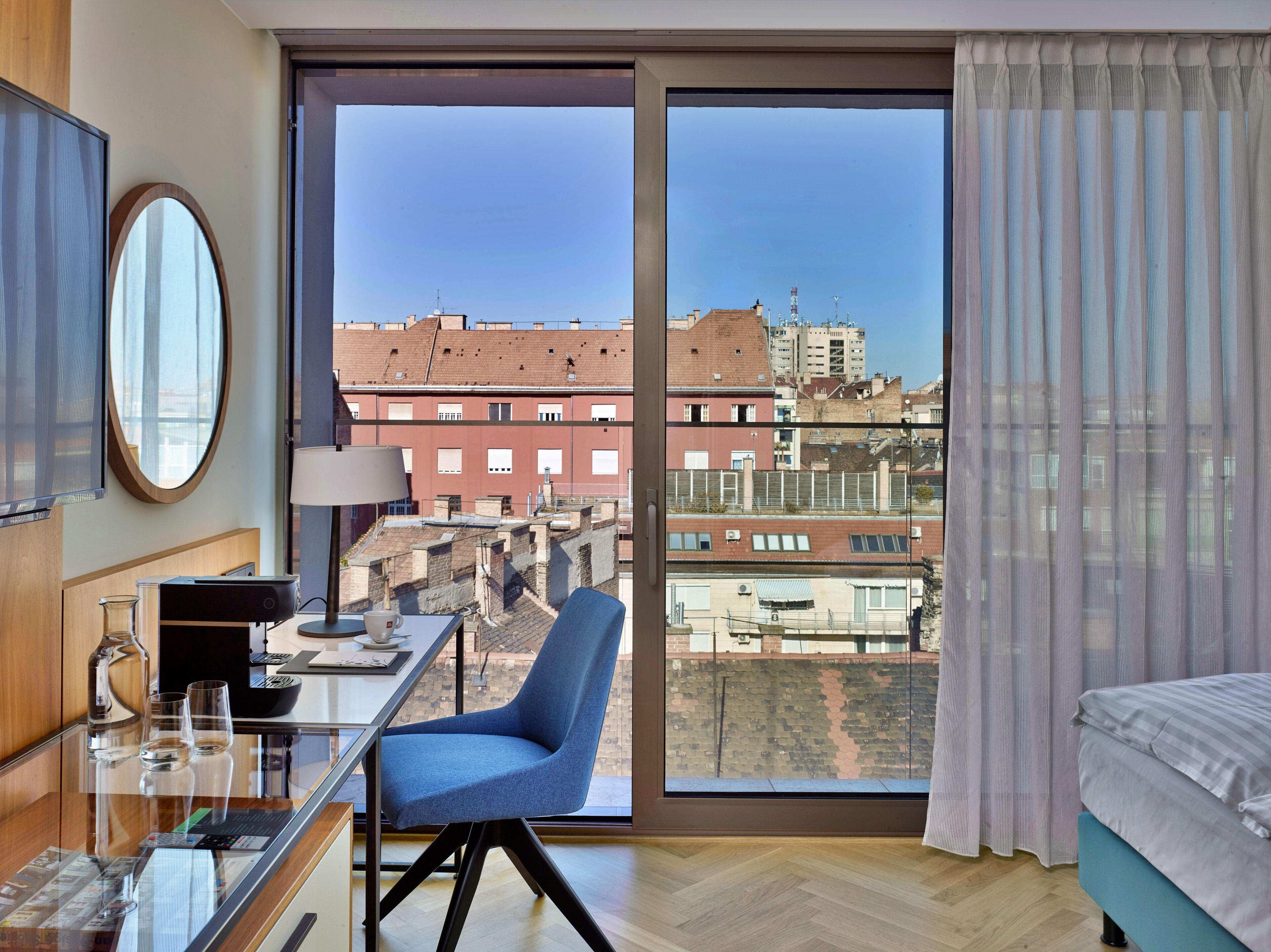 classic double room, balcony | 1 bedroom, down duvets, minibar, in-room safe