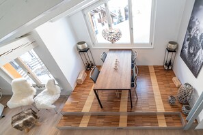 In-room dining - Haus La Rocca by Zermatt Premium Apartments (Zermatt)