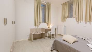 2 chambres, fer et planche Ă repasser, Wi-Fi gratuit, draps fournis