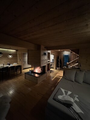 Interior - Magnificent mountain chalet (Poubeau)