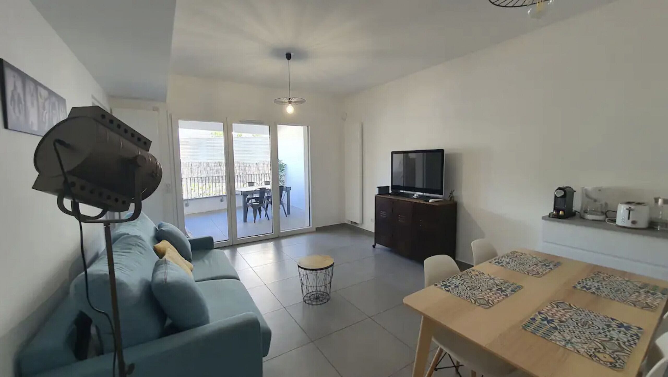 TV