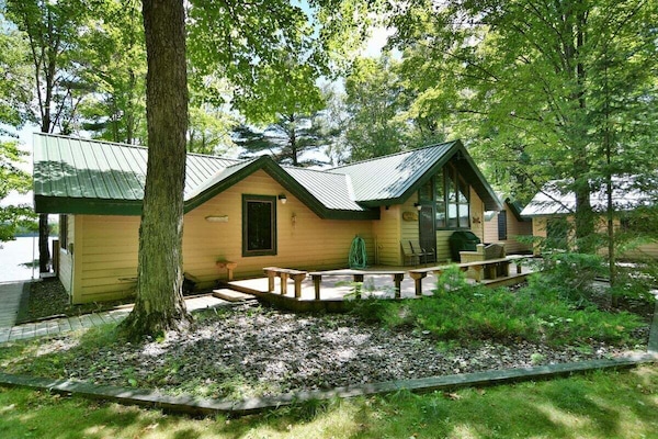 Front Deck with gas grill