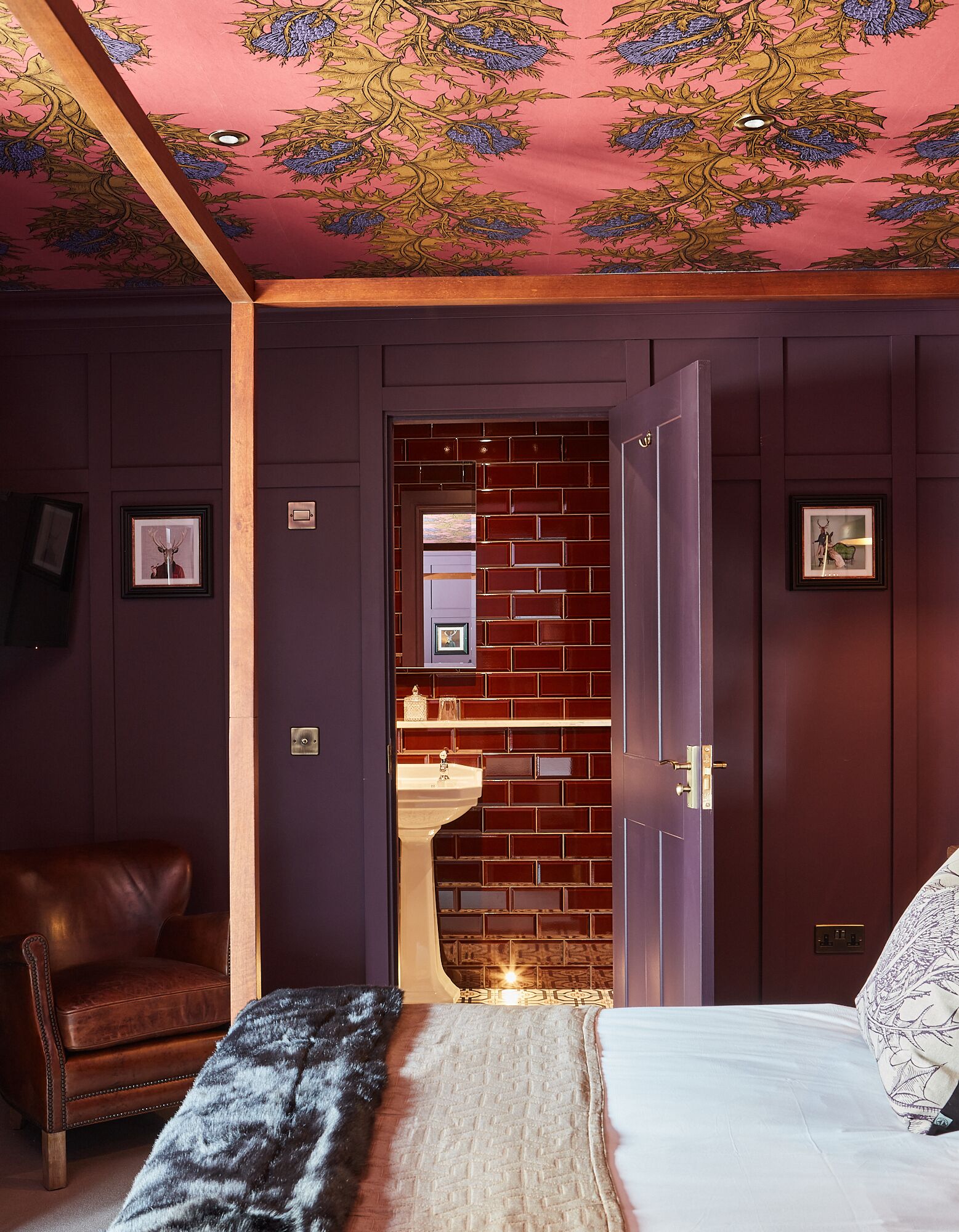 superior double room, 1 king bed, ocean view, sea facing | 1 bedroom, premium bedding, in-room safe, individually decorated