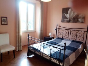 Classic-Apartment | 3 Schlafzimmer, kostenloses WLAN