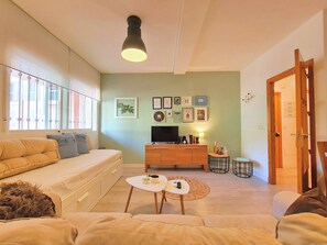 تلفزيون ذكي، كُتُب