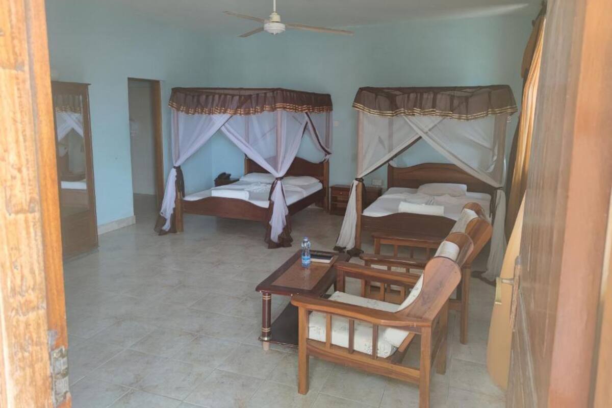 Standard Double Room | Bed sheets