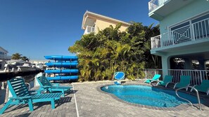 Piscine extérieure, piscine chauffée