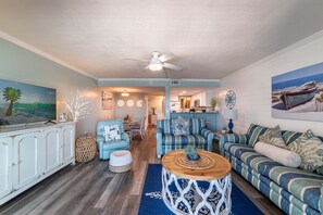 TV, DVD player - Flip Flops & Sunsets Mariner West 605-Beachfront-1bd-2ba! Very Private Oceanfront Balcony (Panama City Beach)