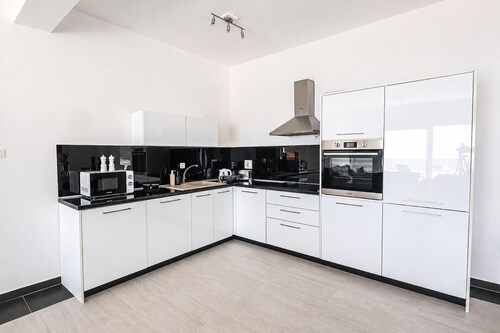 Luxury Villa Alice with private infinity pool and Sea View - near Dubrovnik