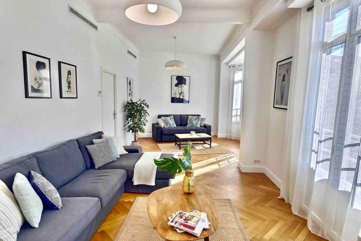 Cosy 3 bedrooms 2mn from the Palais