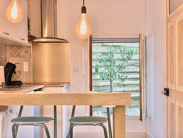 Fridge, microwave, dishwasher, coffee/tea maker - #AY | L'astucieux 🍂 | Fully-equipped flat (La Tronche)