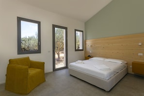 Hypo-allergenic bedding, pillow-top beds, minibar, in-room safe - Baglio Custera Hotel & Restaurant (Marsala)