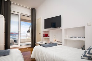 Apartment | 2 bedrooms, travel crib, free WiFi, bed sheets - Sun Spalato Balance (Split)