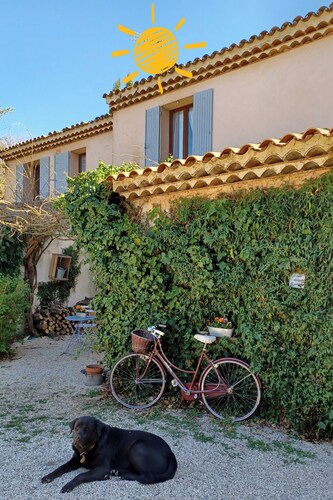 Studio with private garden Aix-Luberon-Verdon * Dinner and Jacuzzi extra