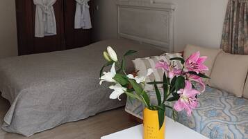1 chambre, Wi-Fi gratuit, draps fournis
