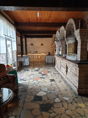 Bar (on property) - Park Inn Resort (Miroslawiec)