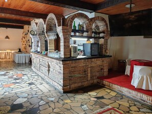 Bar (en la propiedad)