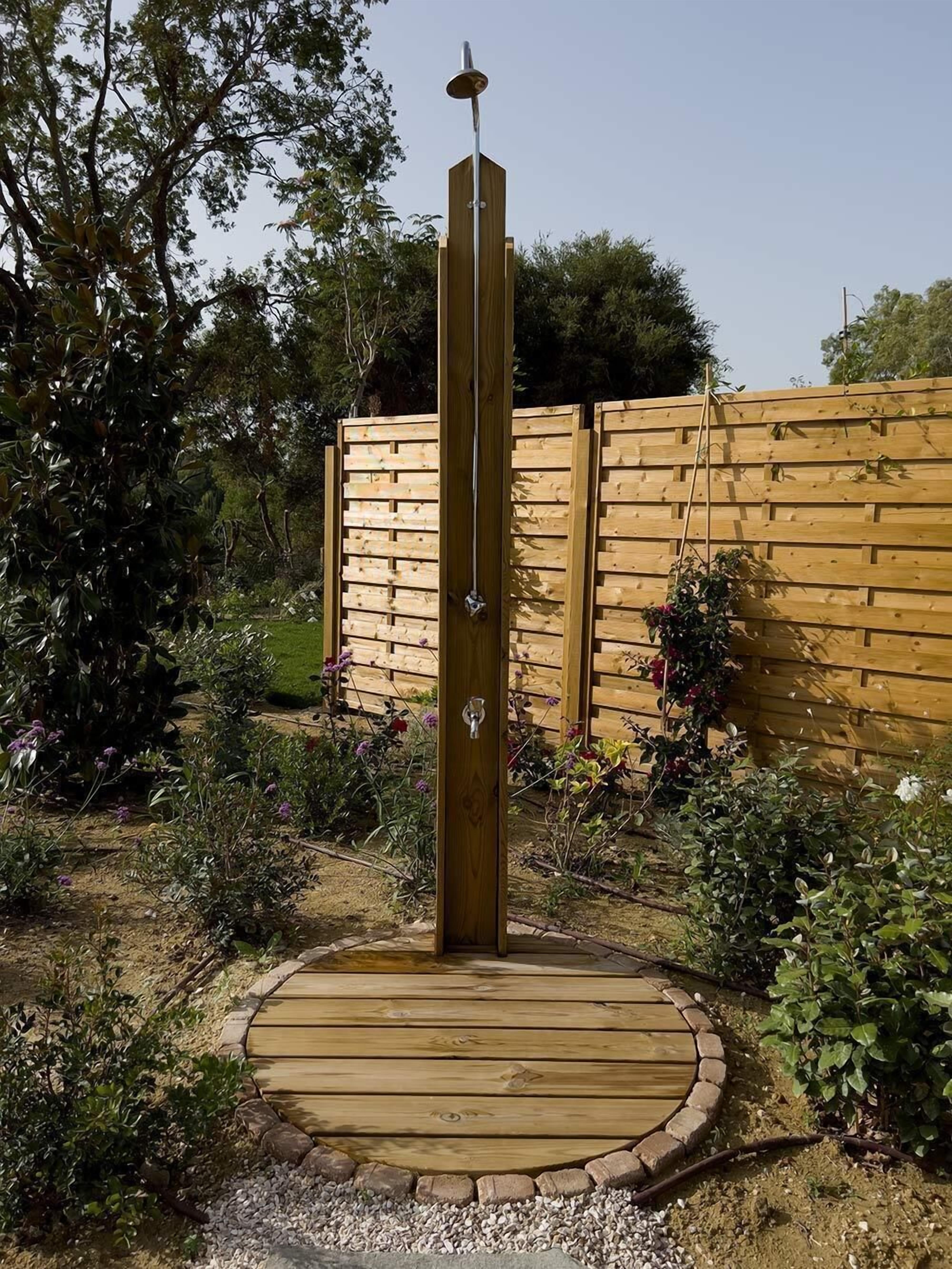 Hypo-allergenic bedding, in-room safe, individually decorated