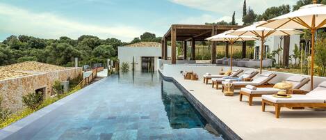 1 bedroom, hypo-allergenic bedding, in-room safe, individually decorated