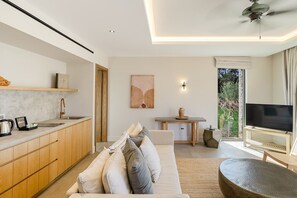 Elia One Bedroom Maisonette Villa with Private Pool | Living area | 43-inch Smart TV with satellite channels, TV - Eliamos Villas Hotel & Spa (Kefalonia)