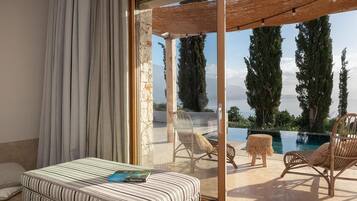 Ammos Sea View Suite with Private Pool | Spa | 1 ruang perawatan dan pijat