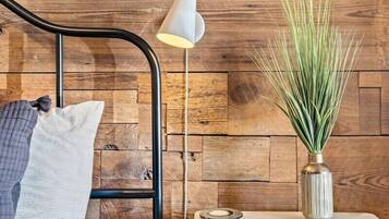 5 chambres, fer et planche à repasser, lit parapluie, Wi-Fi