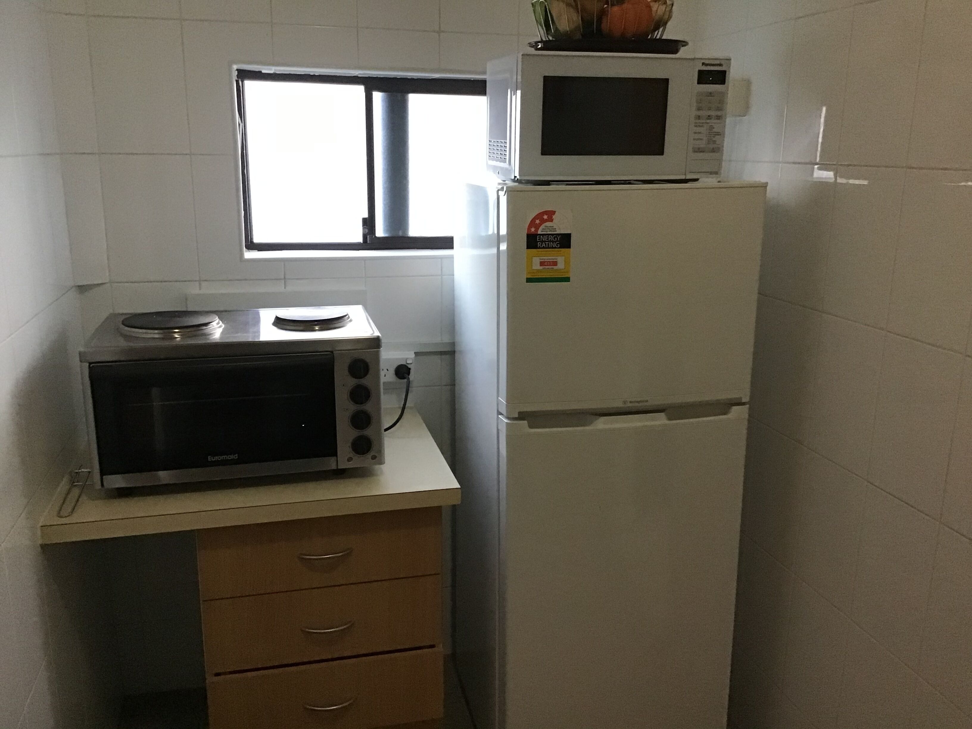 Studio apartment in the heart of St Marys — image 8