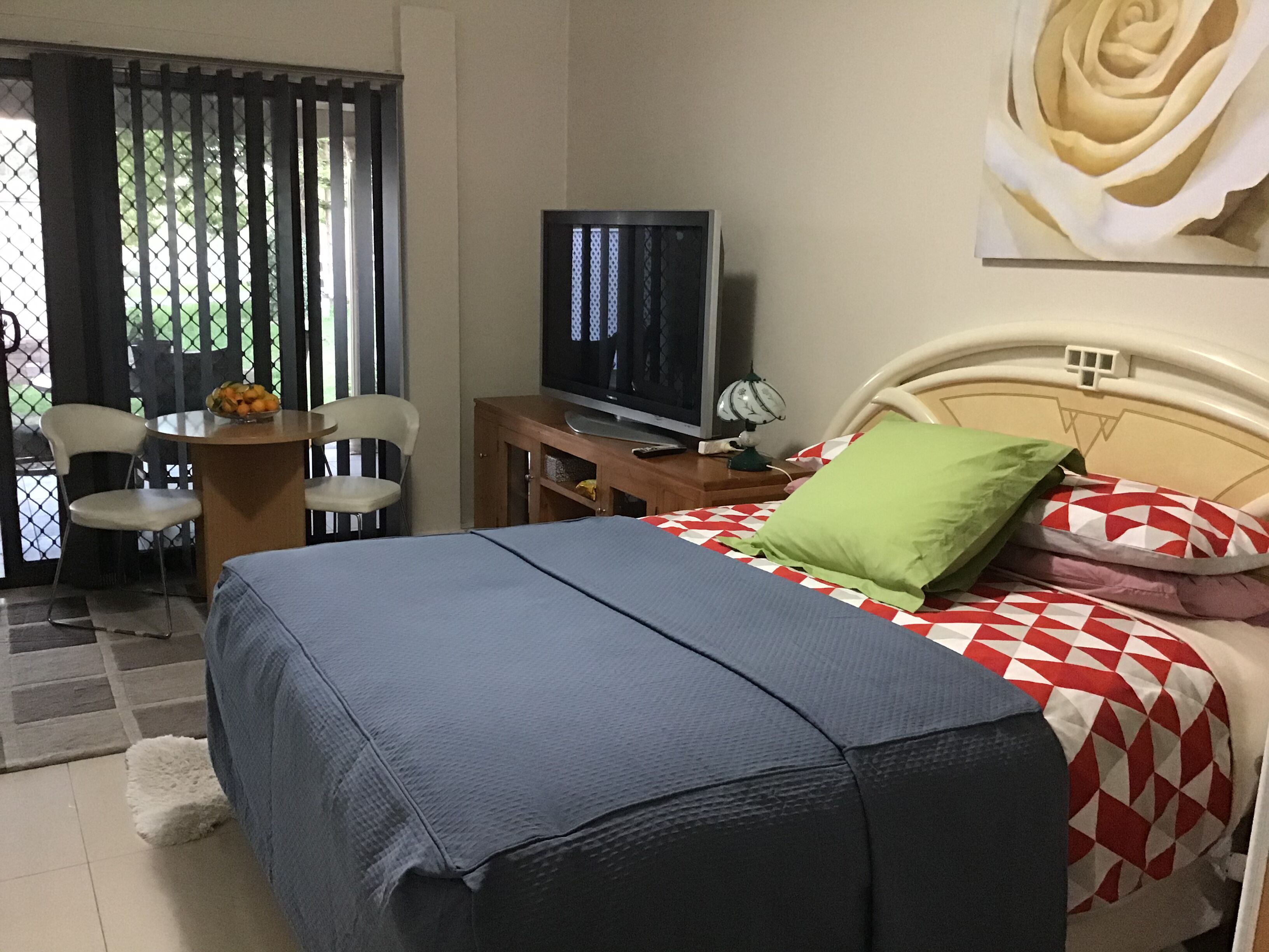 Studio apartment in the heart of St Marys