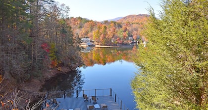 Private Lakefront Estate | Hot Tub | Game Room | Boathouse | Kayaks & SUPs