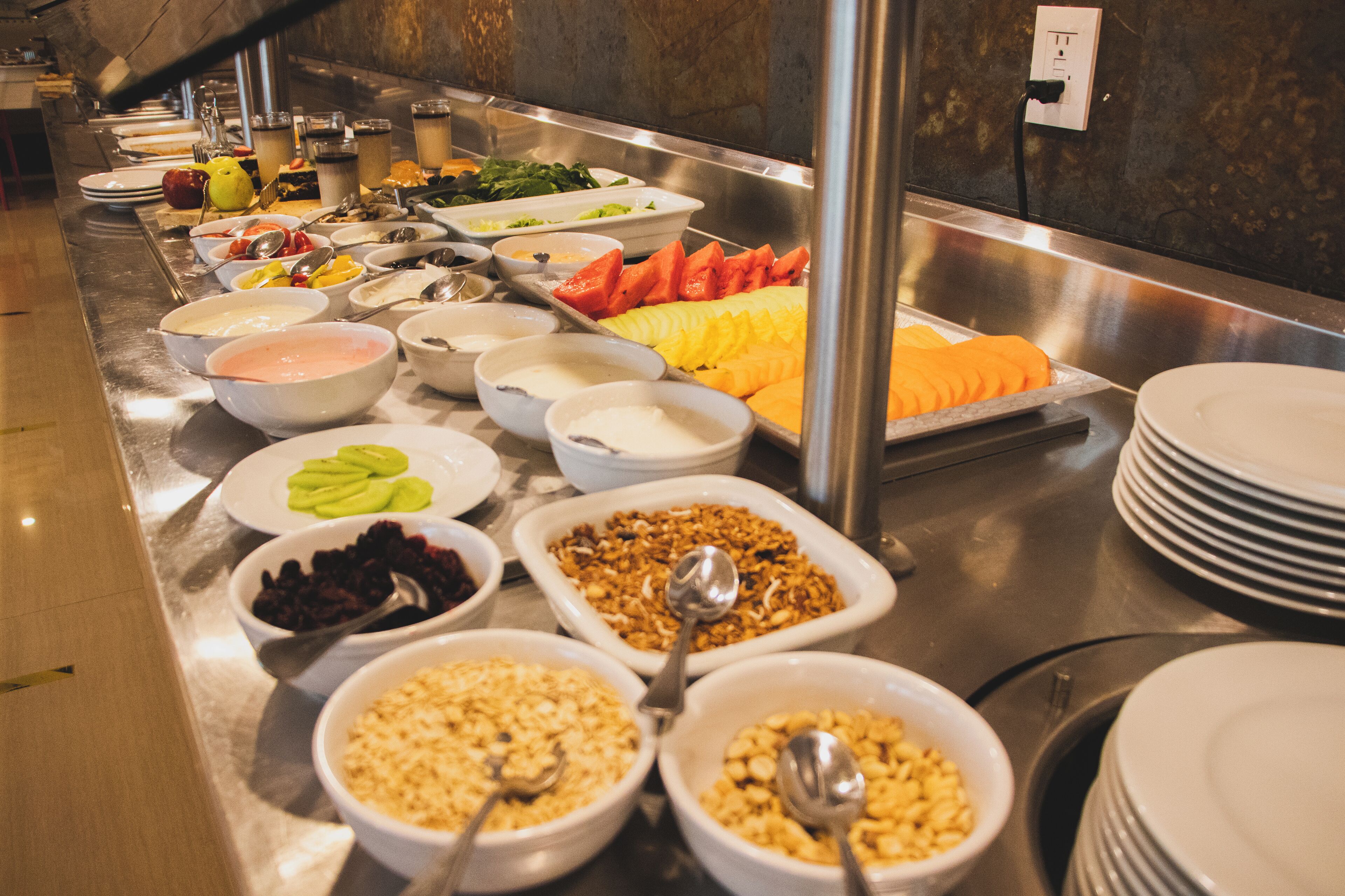 Colazione a buffet a pagamento, servita tutte le mattine 