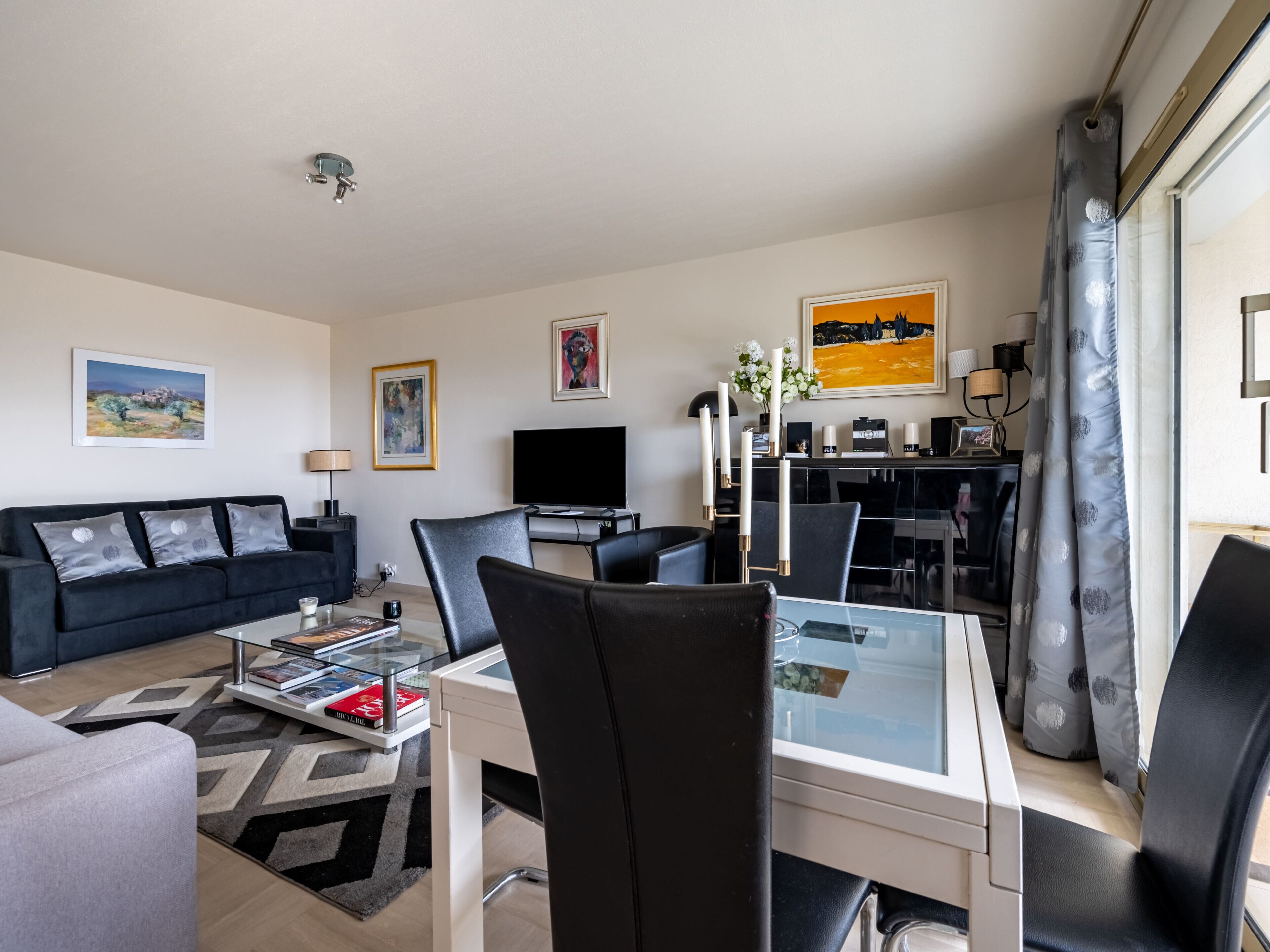 Studio With Swimming Pool In A Quiet Area