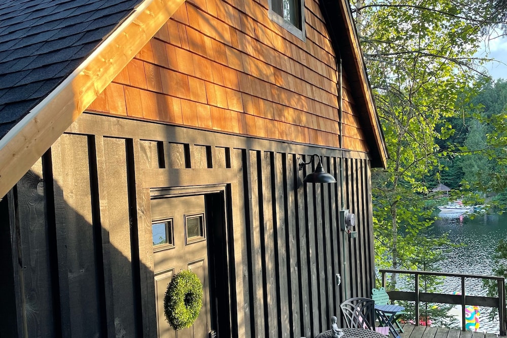 Nature Lover’s Rustic Cabin, Kearney
