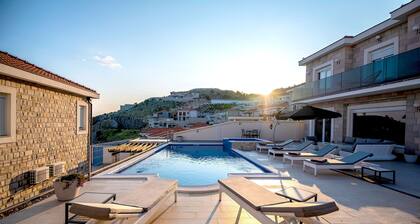 Villa Miriam with private pool/Jet pool-near Dubrovnik