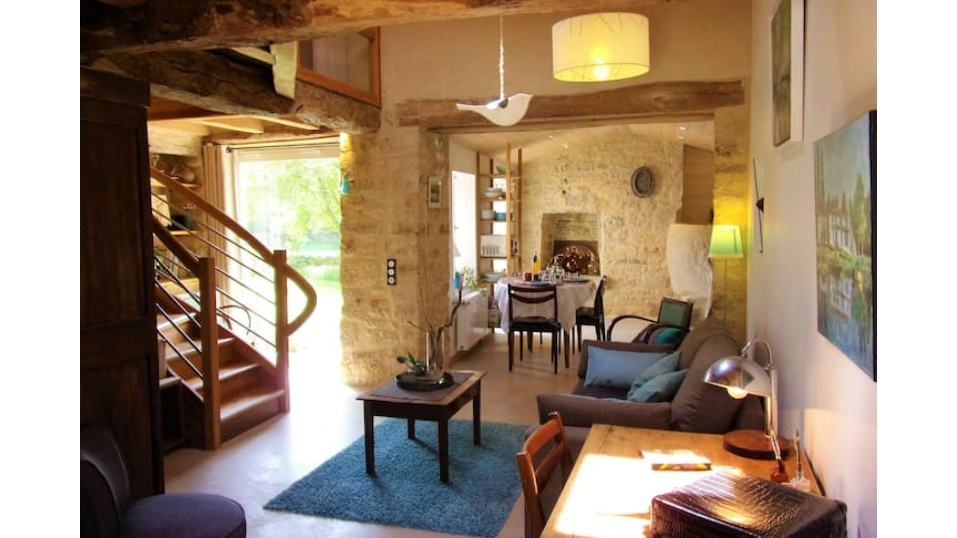 La Ponne, joli gîte, grand jardin en Deux-Sèvres!