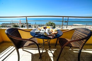 Front of property - Hotel Panoramico (Minturno)