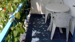 Outdoor dining - Pansion Ivan Sućuraj (Sućuraj)